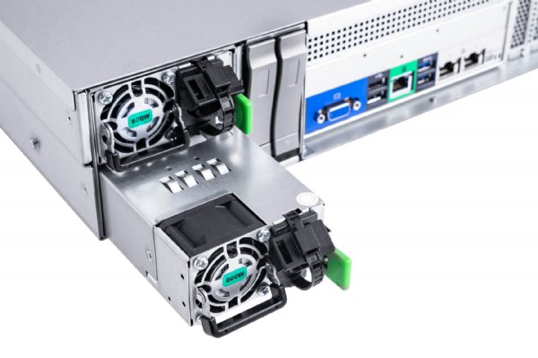 In-Win IW-RS208-07.OL-CR800- 2U 8 Drive Server Chassis CRPS, 7 LP Expansion, Hybrid Oculink