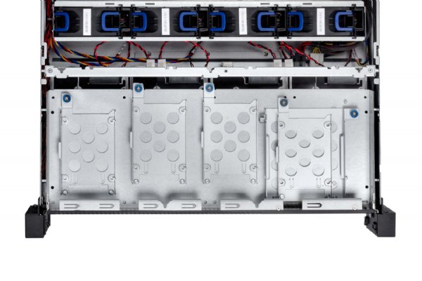 In-Win IW-RS208-07.OL-CR800- 2U 8 Drive Server Chassis CRPS, 7 LP Expansion, Hybrid Oculink