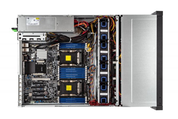 In-Win IW-RS216-CR800.OL- 2U 16 Drive Server Chassis CRPS, 7 LP Expansion, Hybrid Oculink x 8 Backplane