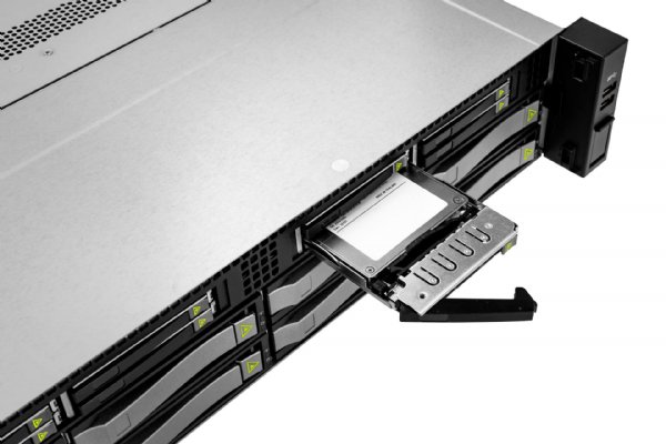 In-Win IW-RS216-CR800.OL- 2U 16 Drive Server Chassis CRPS, 7 LP Expansion, Hybrid Oculink x 8 Backplane