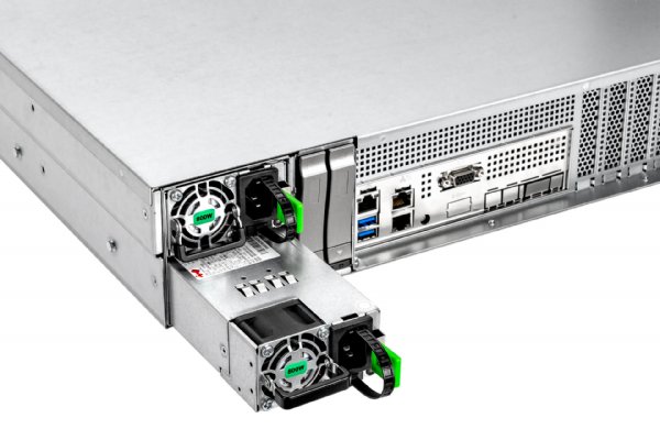 In-Win IW-RS216-CR800.OL- 2U 16 Drive Server Chassis CRPS, 7 LP Expansion, Hybrid Oculink x 8 Backplane