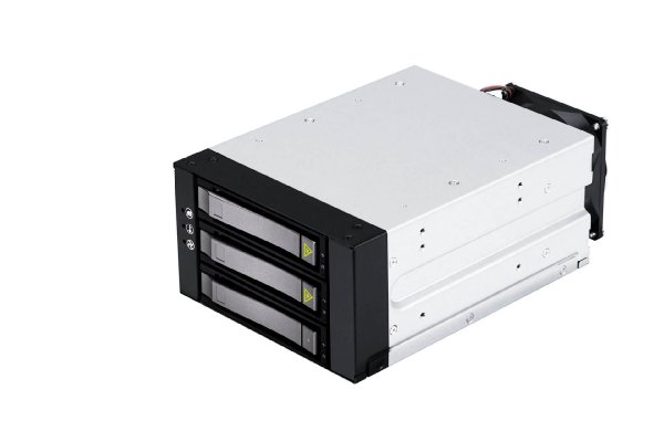 In Win SK23-07 6G Backplane 3.5" Hot-Swap HDD x 3 convert to 5.25" Drive bay x 2